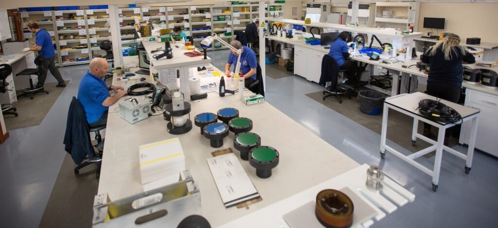 This picture shows the company’s production laboratory, which provides a controlled environment for product consistency and accuracy.